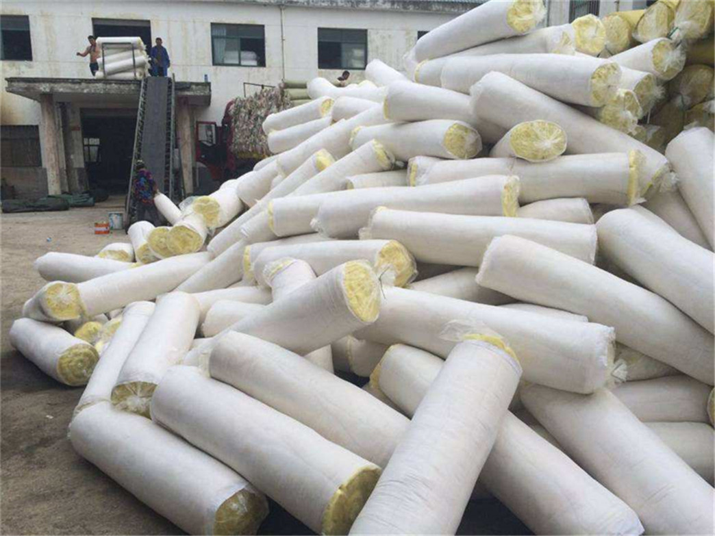 彩鋼板保溫玻璃棉卷氈