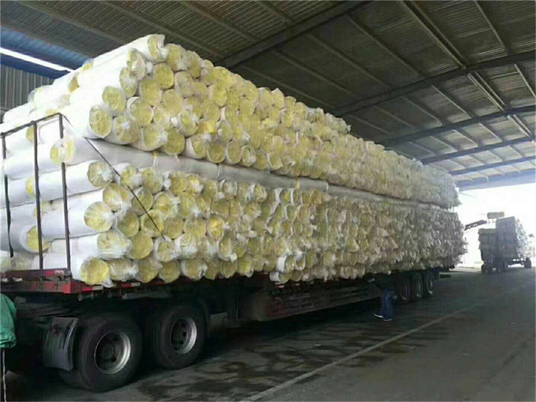 離心玻璃棉氈供應廠(chǎng)家 離心玻璃棉氈供應廠(chǎng)家